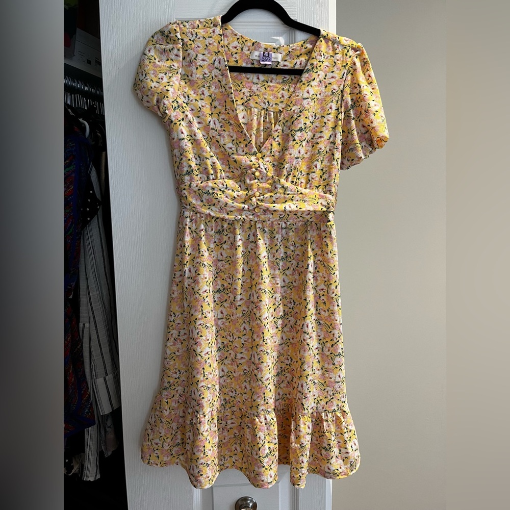 Monteau summer floral dress.